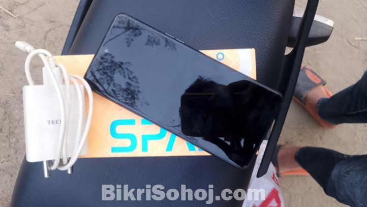 Tecno sprak 8pro